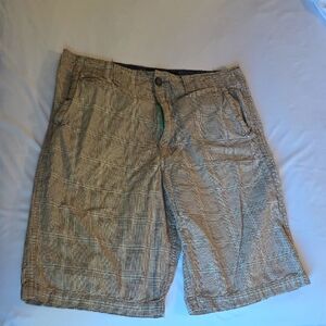 Men's Plaid Tan Shorts